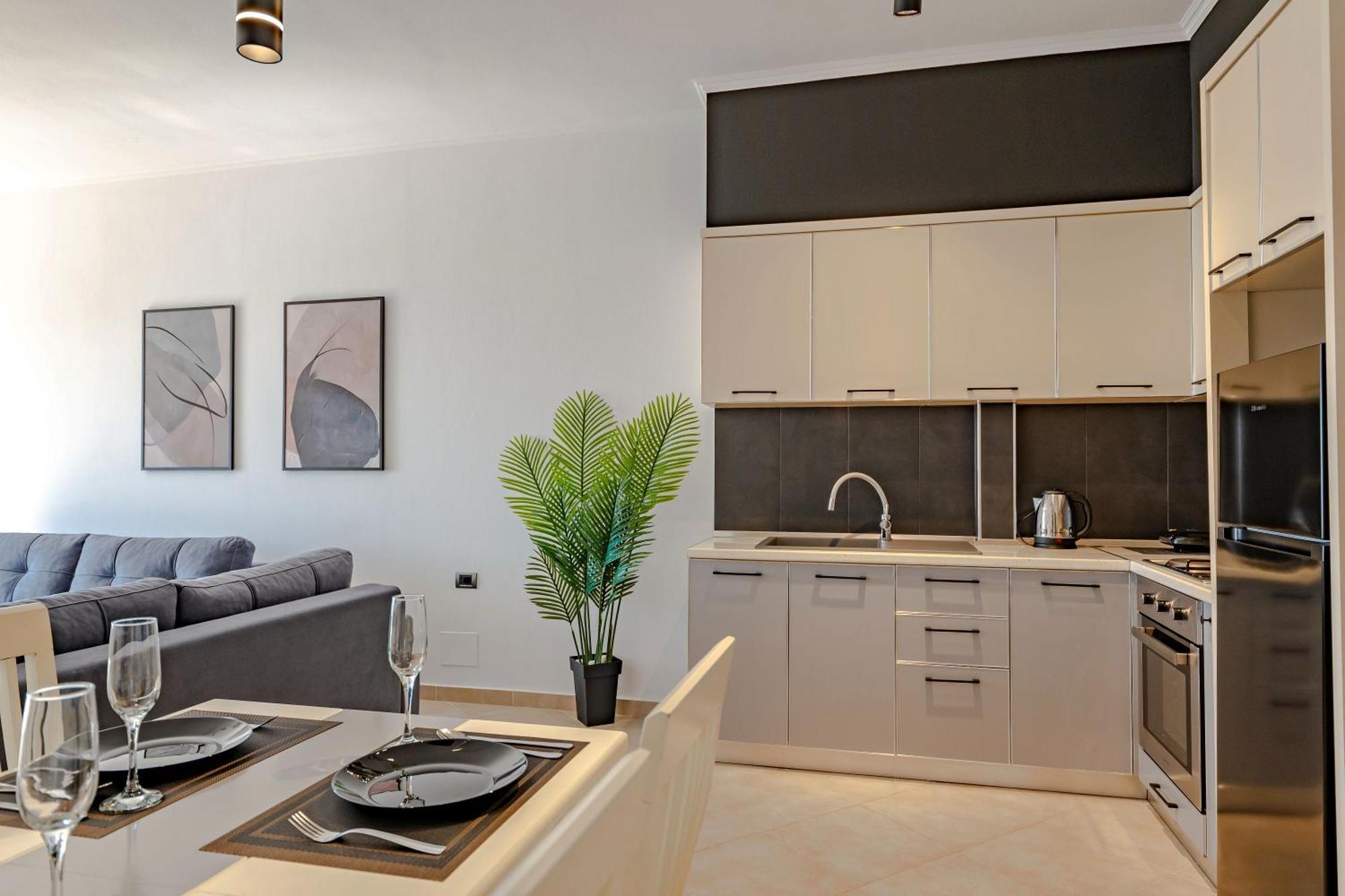 Sunny Apts Саранда Екстер'єр фото